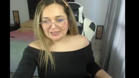 samy_vsn online show from March 3, 10:52 pm