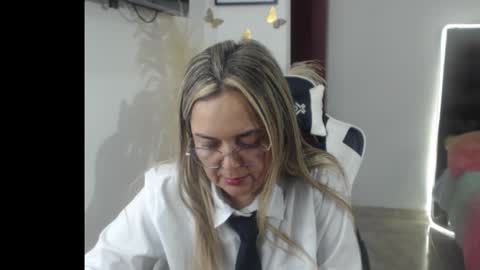 samy_vsn online show from December 4, 1:04 am