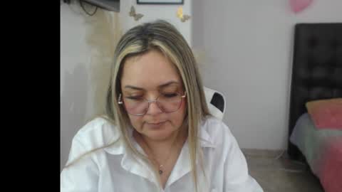 samy_vsn online show from December 16, 8:36 pm