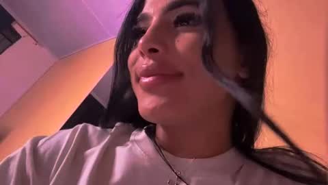 Snapshot of samys_world chatting on February 20, 2:51 am Samy Montoya online show from February 20, 2:51 am