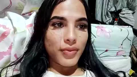 Snapshot of samys_world chatting on February 4, 4:51 am Samy Montoya online show from February 4, 4:51 am