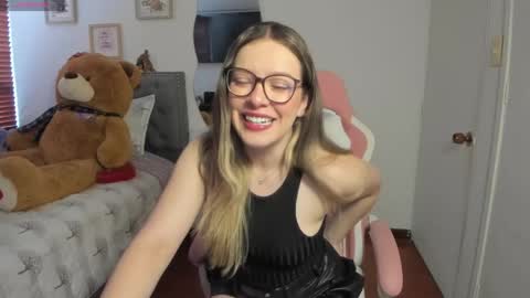 Samanta online show from April 13, 1:05 pm