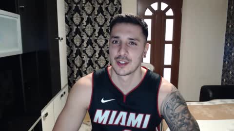 Sanchez Erik online show from February 4, 8:46 am