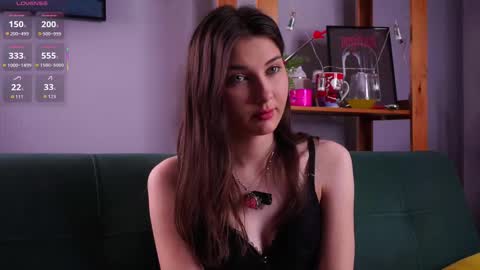 Snapshot of sandili chatting on February 3, 2:53 am Isabel but you can call me Bella online show from February 3, 2:53 am