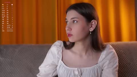 Snapshot of sandili chatting on March 20, 1:43 am Isabel but you can call me Bella online show from March 20, 1:43 am