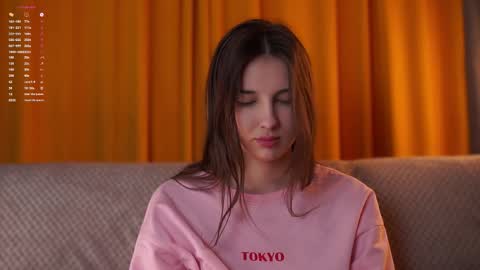 Snapshot of sandili chatting on March 23, 1:53 am Isabel but you can call me Bella online show from March 23, 1:53 am