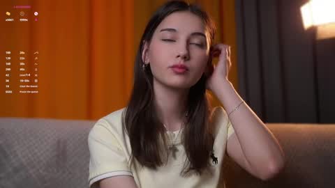 Snapshot of sandili chatting on March 30, 1:39 am Isabel but you can call me Bella online show from March 30, 1:39 am