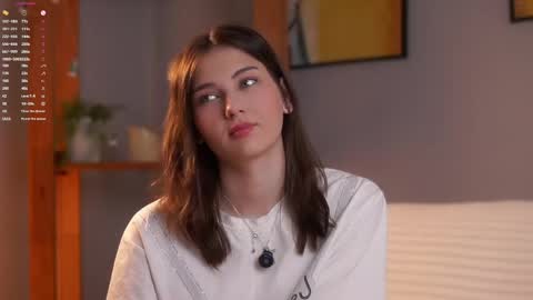 Snapshot of sandili chatting on April 16, 1:50 am Isabel but you can call me Bella online show from April 16, 1:50 am