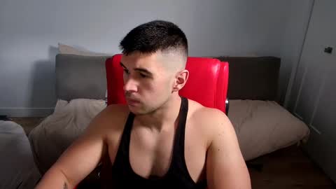 Sandow online show from October 23, 6:39 pm