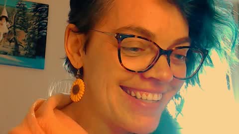 Sandra online show from March 2, 2:46 pm