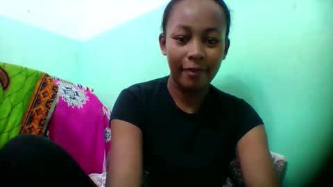 Snapshot of sandra1253099 chatting on December 18, 6:41 am sandra1253099 online show from December 18, 6:41 am