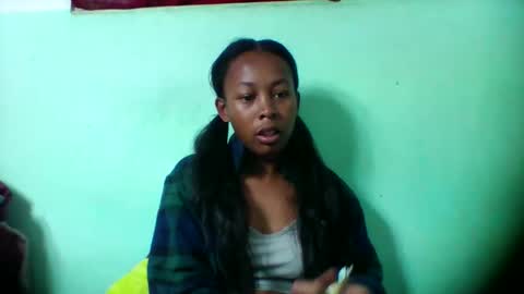 Snapshot of sandra1253099 chatting on January 11, 7:24 am sandra1253099 online show from January 11, 7:24 am