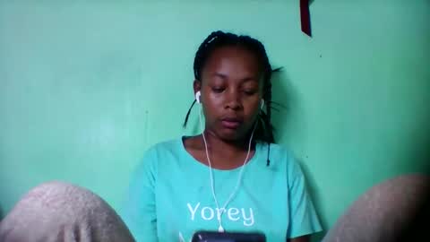 Snapshot of sandra1253099 chatting on January 16, 8:29 am sandra1253099 online show from January 16, 8:29 am