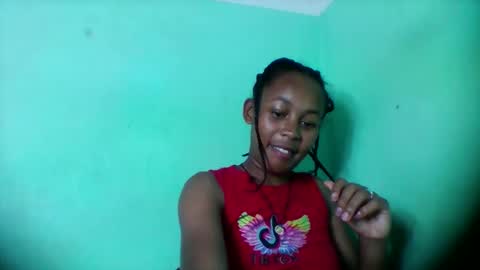 Snapshot of sandra1253099 chatting on February 8, 7:28 pm sandra1253099 online show from February 8, 7:28 pm