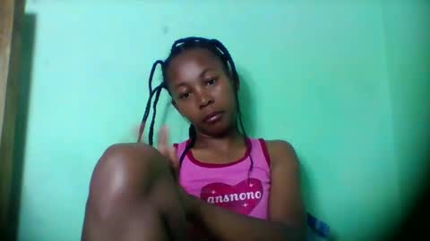 Snapshot of sandra1253099 chatting on February 26, 4:55 am sandra1253099 online show from February 26, 4:55 am