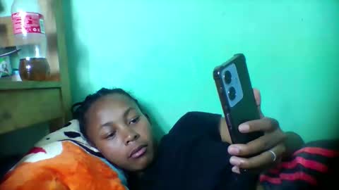 Snapshot of sandra1253099 chatting on February 26, 5:56 pm sandra1253099 online show from February 26, 5:56 pm