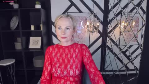 Sandra online show from February 3, 11:31 am