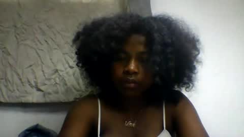 Snapshot of sandraalyd chatting on July 14, 10:21 am sandraalyd online show from July 14, 10:21 am
