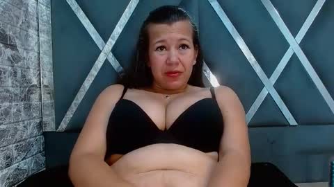 sandraclarkx69 online show from February 12, 12:12 pm