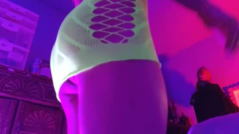 Sandra online show from February 4, 10:21 am