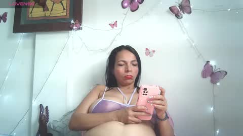 Snapshot of sandy10_vanegas chatting on February 17, 6:48 pm sandy10_vanegas online show from February 17, 6:48 pm