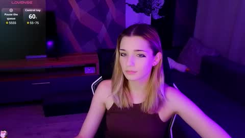 sandy_belle88 online show from September 23, 6:44 pm