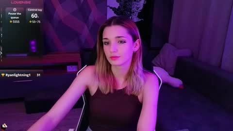 sandy_belle88 online show from September 25, 7:39 pm