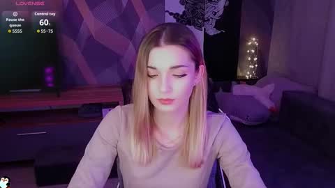 sandy_belle88 online show from November 28, 10:45 pm