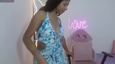sandyy_tay online show from October 26, 11:27 am