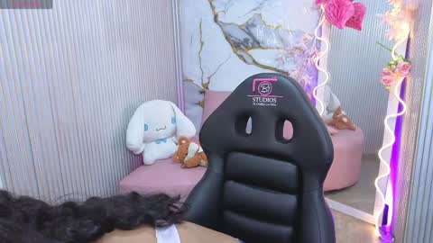 Snapshot of sandyy_tay chatting on May 14, 11:28 am sandyy_tay online show from May 14, 11:28 am