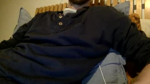 Snapshot of sansha1305 chatting on February 1, 2:43 am sansha1305 online show from February 1, 2:43 am