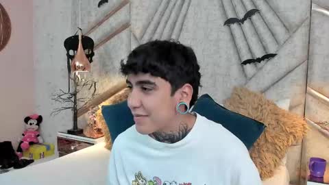 SantiAbader online show from November 11, 12:27 pm