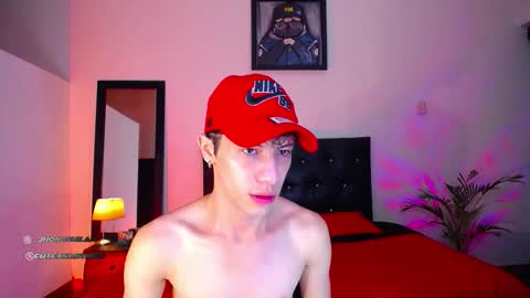 SANTAGO online show from October 29, 9:55 am