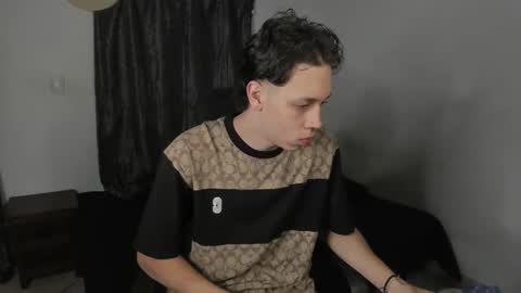 Julius Novachrono  online show from March 26, 10:10 am