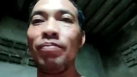 Snapshot of santichai561323 chatting on March 3, 9:26 pm santichai561323 online show from March 3, 9:26 pm