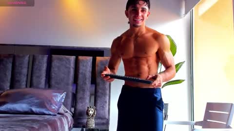 Snapshot of santin_seans chatting on January 5, 5:38 pm Santiago Seans online show from January 5, 5:38 pm