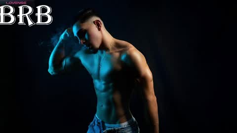 Santiago Seans online show from May 31, 12:56 pm
