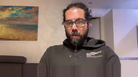 Snapshot of santopelo chatting on December 2, 10:07 am santopelo online show from December 2, 10:07 am