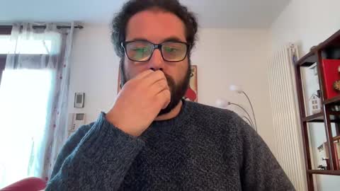 Snapshot of santopelo chatting on February 3, 9:19 am santopelo online show from February 3, 9:19 am