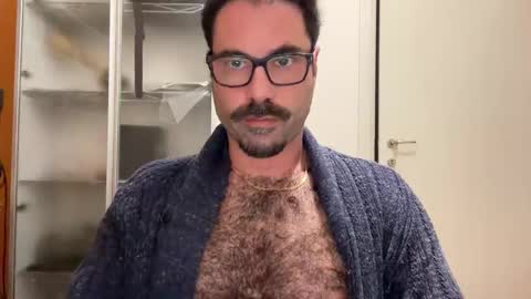 Snapshot of santopelo chatting on December 16, 2:33 pm santopelo online show from December 16, 2:33 pm