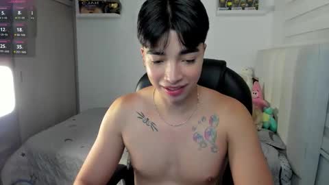 Mr. Santiago online show from December 3, 1:31 pm