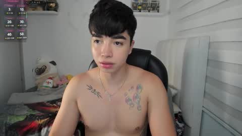 Mr. Santiago online show from March 17, 1:25 pm