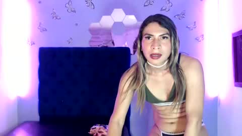 Snapshot of santy_dirtyhot chatting on January 3, 7:18 pm santy_dirtyhot online show from January 3, 7:18 pm