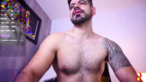 Snapshot of santy_king25 chatting on December 2, 8:19 am santiago online show from December 2, 8:19 am