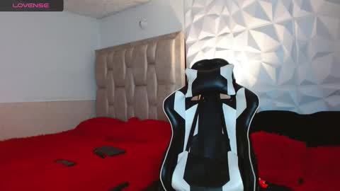 Santyago online show from December 1, 9:04 pm