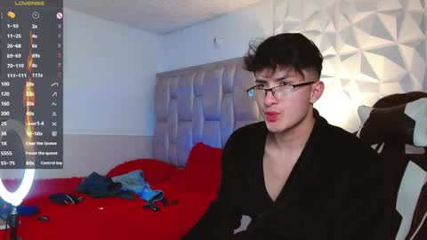 Santyago online show from December 9, 12:12 am