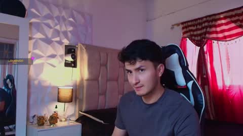 Santyago online show from January 1, 6:49 pm