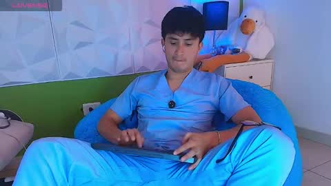 Santyago online show from September 12, 7:03 pm