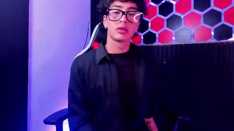 Santy  online show from July 4, 3:24 am