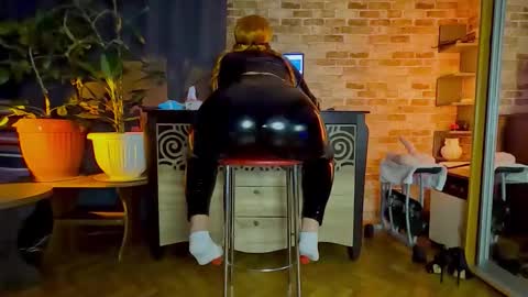 Snapshot of sara__foxy chatting on March 10, 3:44 am sara foxy online show from March 10, 3:44 am